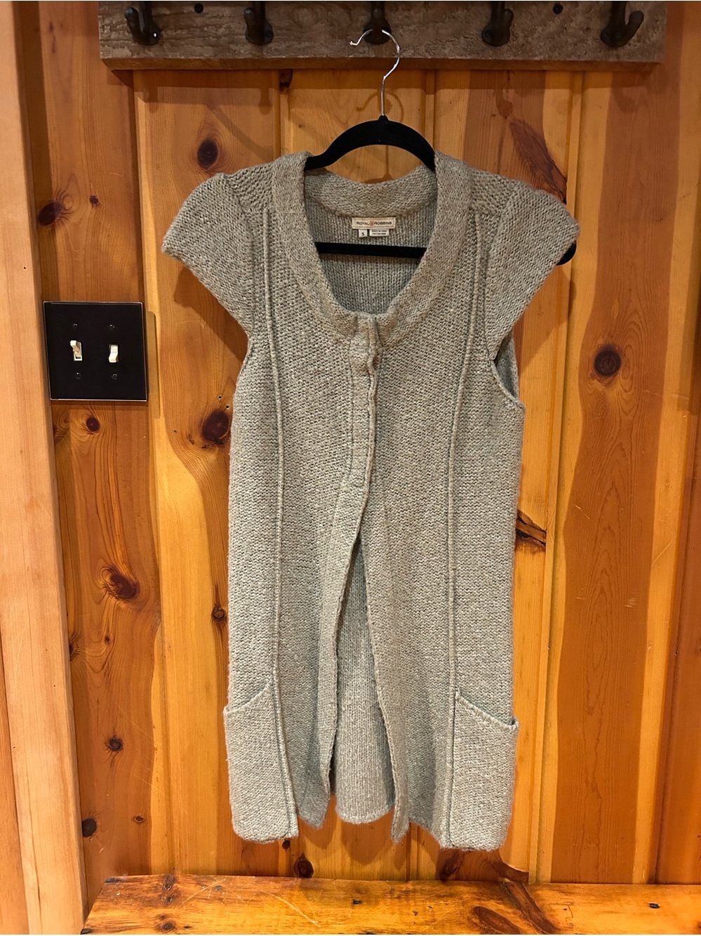Royal Robbins Long Sweater Vest, Size S, Taupe Chunky Knit Cap Sleeve